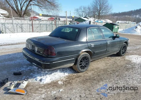 2010 Ford Crown Victoria Police/Police Interceptor z USA, uszkodzony, nr VIN 2FABP7BV6AX110887